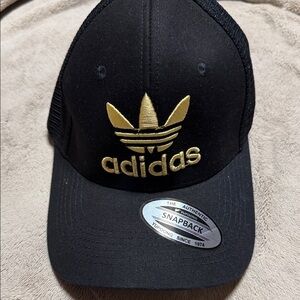 Adidas Classic Black Hat